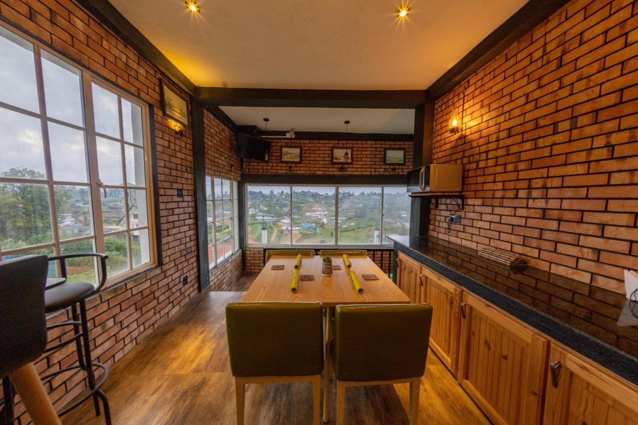 Hotel Sky Lounge à Nuwara Eliya Extérieur photo